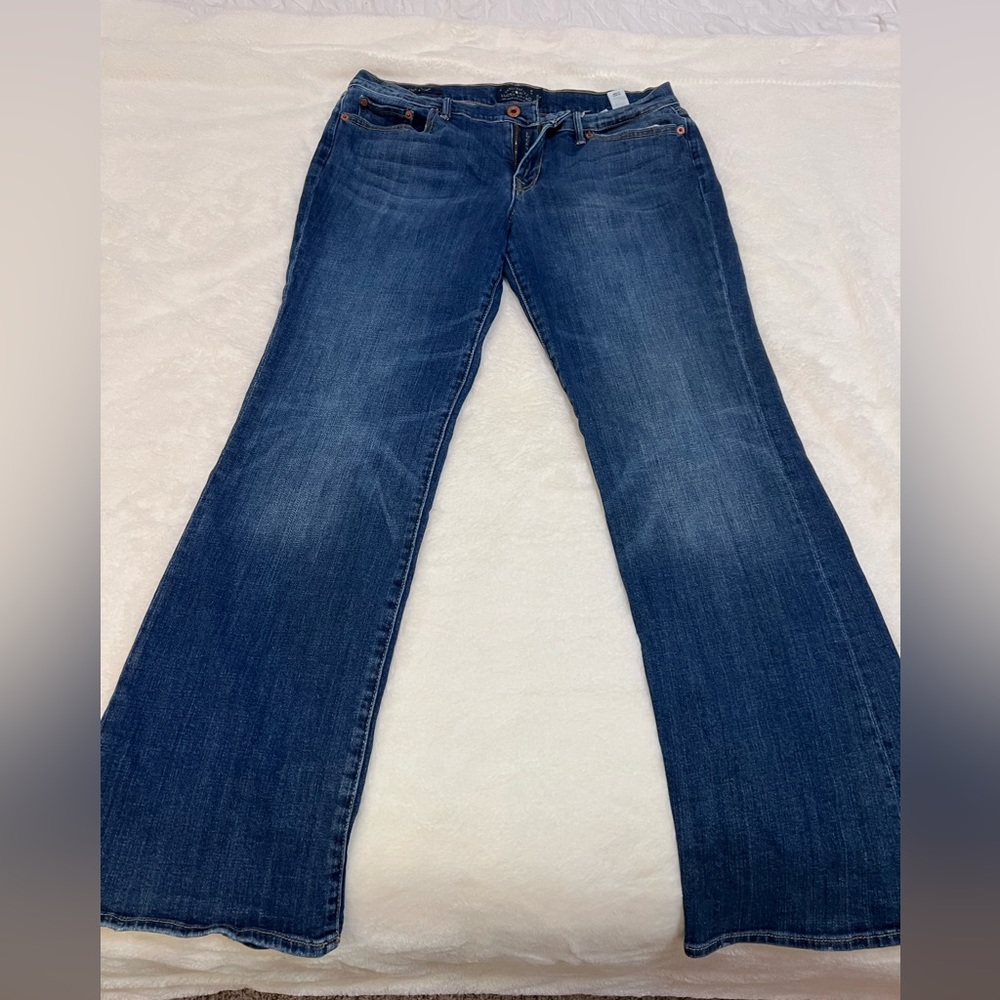 Lucky Brand Size 12 / 31R Bootcut Jeans